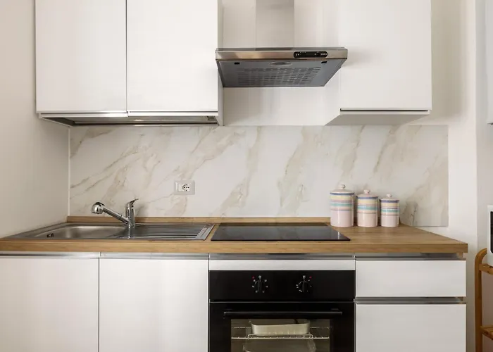 Ca Dai Noni - Family & Pet Friendly - Terrace - Near Maggiore 公寓