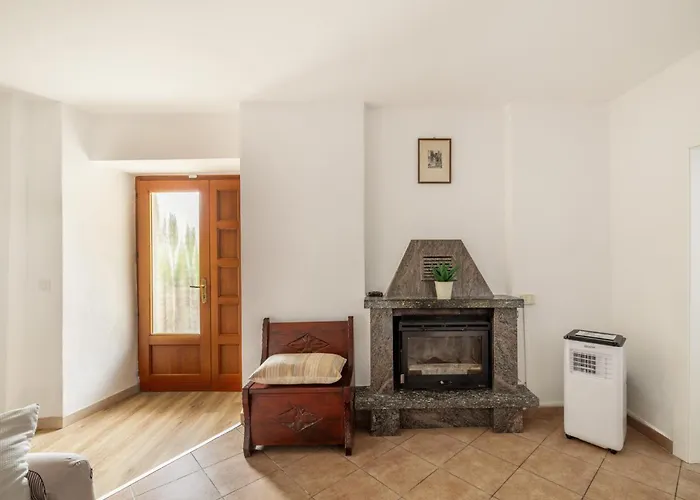 Ca Dai Noni - Family & Pet Friendly - Terrace - Near Maggiore 公寓