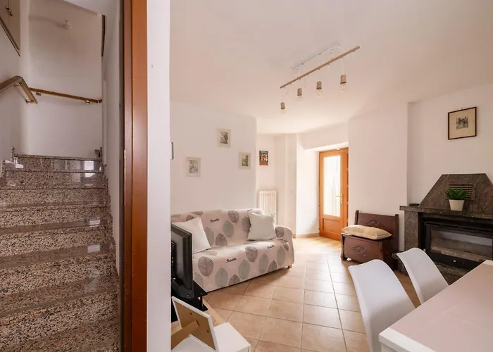 Ca Dai Noni - Family & Pet Friendly - Terrace - Near Maggiore 公寓 Feriolo