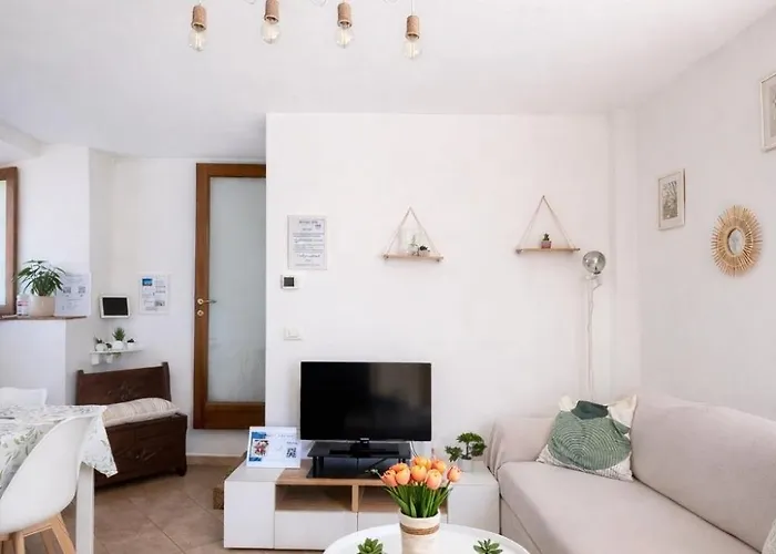 Ca Dai Noni - Family & Pet Friendly - Terrace - Near Maggiore Apartmán *